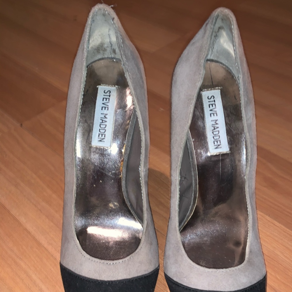Steve Madden Two Tone Pumps